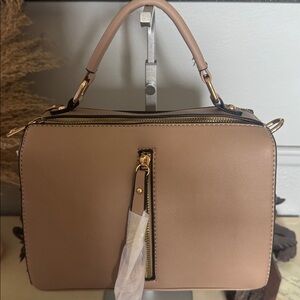 Elegant Tan Women's Bag